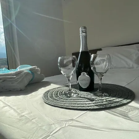Maison De Cheeramie - Tourist Tra Mare E Etna Daire Mascali