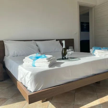 Maison De Cheeramie - Tourist Tra Mare E Etna *
