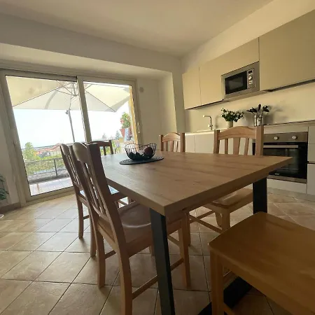Maison De Cheeramie - Tourist Tra Mare E Etna Apartamento *