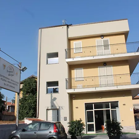Maison De Cheeramie - Tourist Tra Mare E Etna Apartamento Mascali
